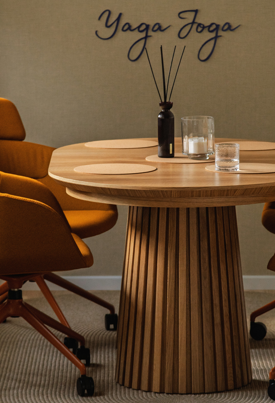 rozmowy-i-warsztaty-rozwojowe-coachingowe-przy-stole-lublin-mandragora-yaga-joga przestrzeń wsparcia i rozwoju dla kobiet w Lublinie, Mandragora Yaga Joga